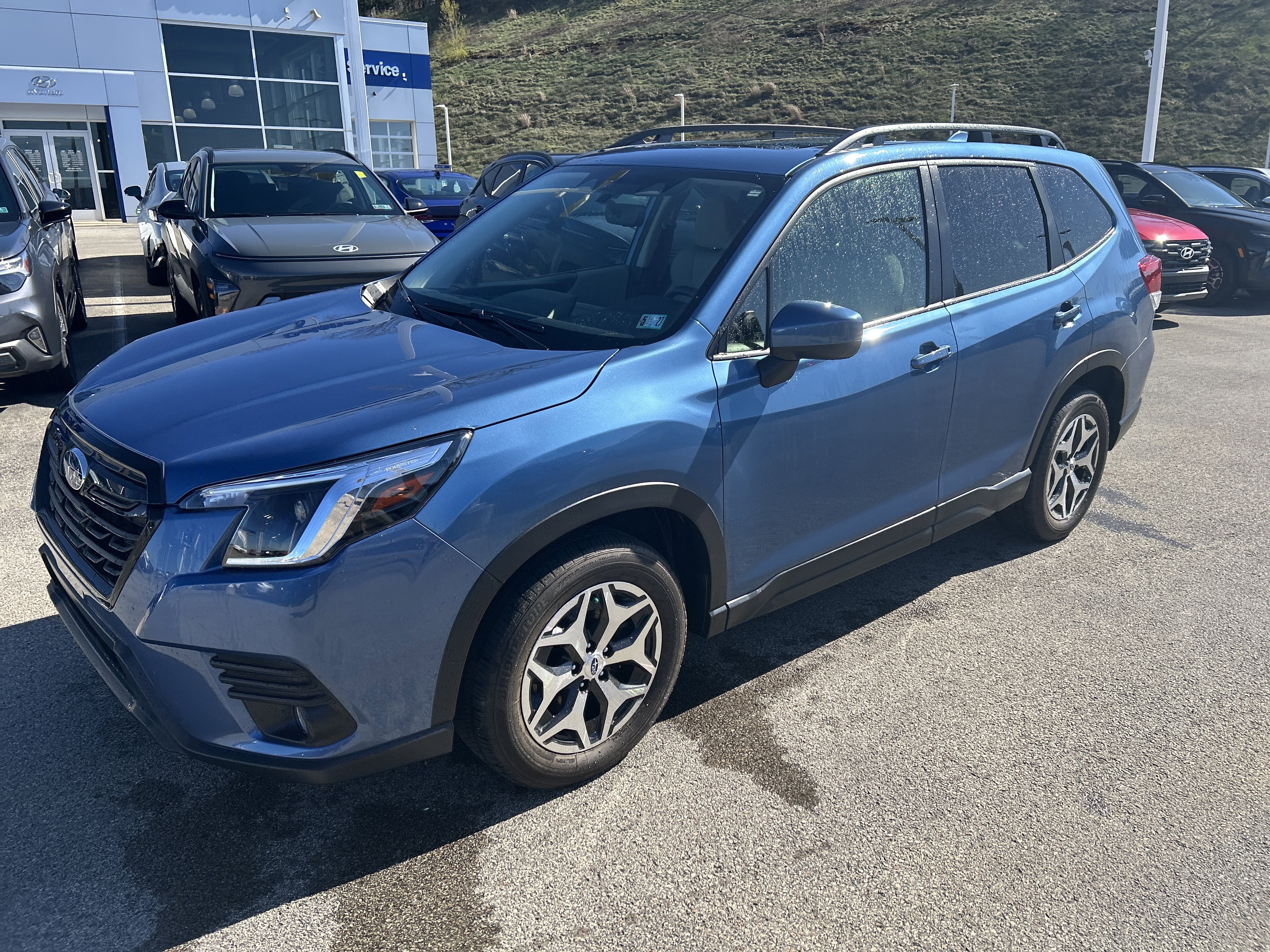Certified 2023 Subaru Forester Premium AWD/4WD image 22