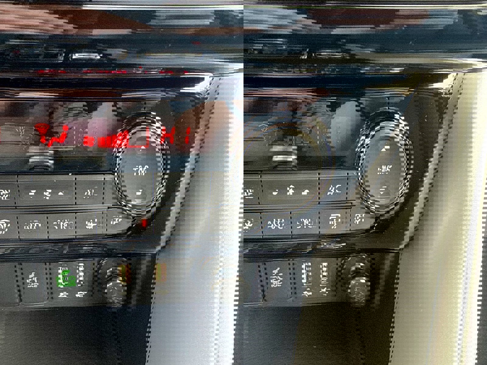 New 2026 Mitsubishi Eclipse Cross AWD image 37