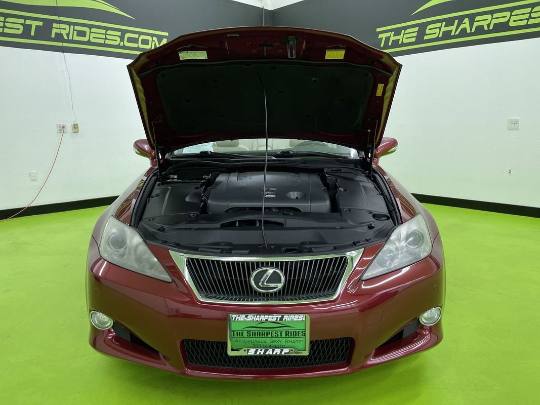 Used 2010 Lexus IS 250C image 4