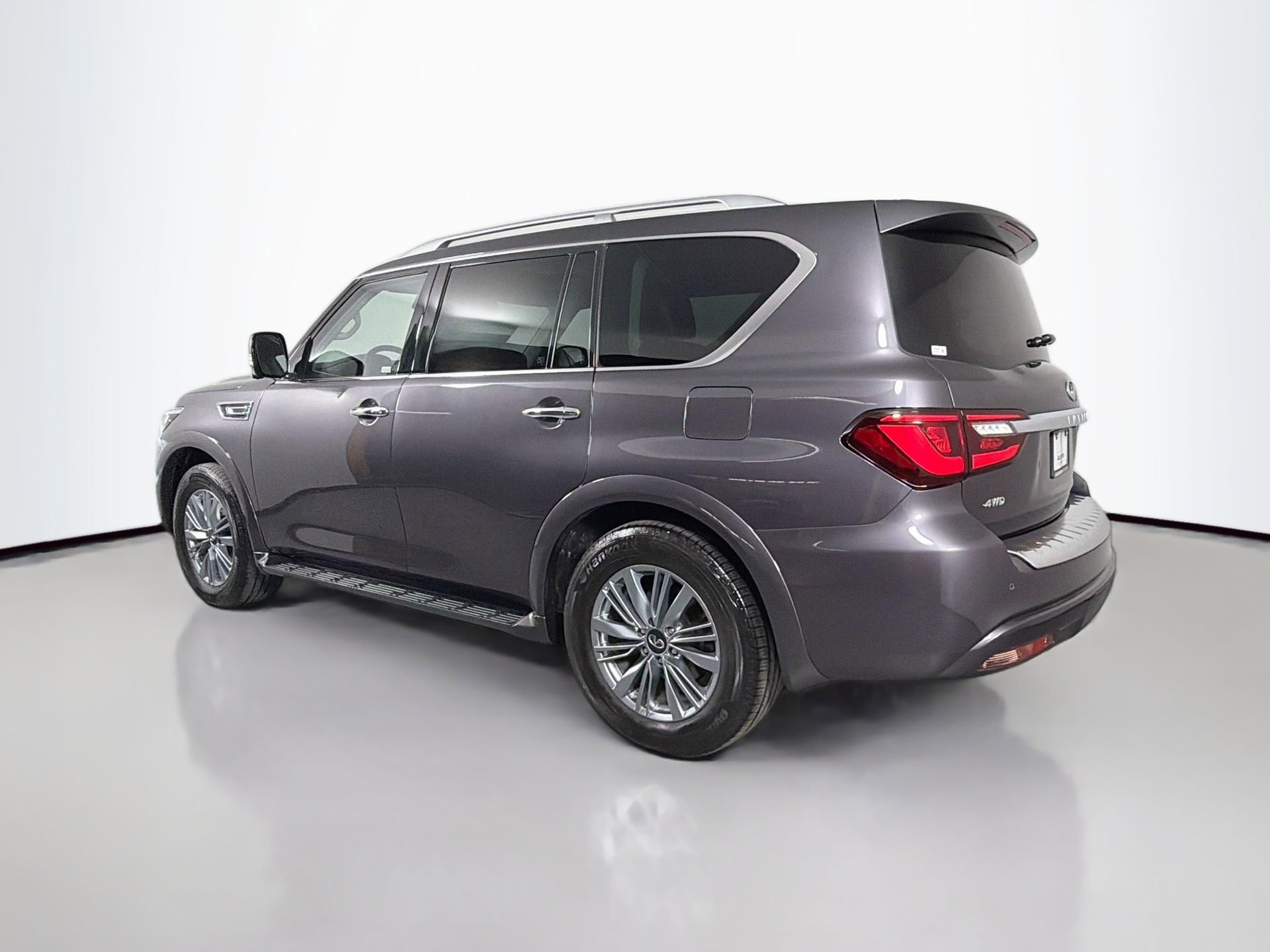 Used 2022 INFINITI QX80 Luxe w/ Cargo Package image 8