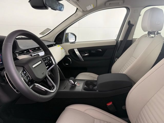 Used 2025 Land Rover Discovery Sport S AWD/4WD image 31