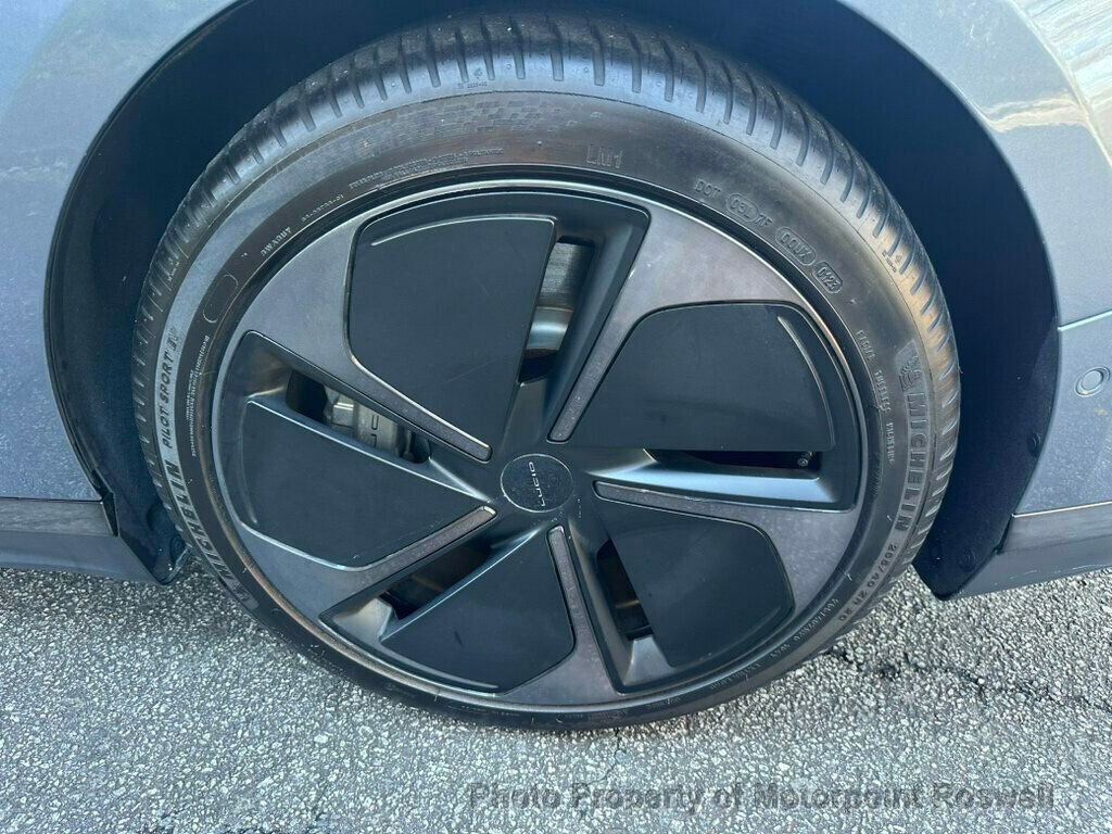 Used 2024 Lucid Air Touring image 27