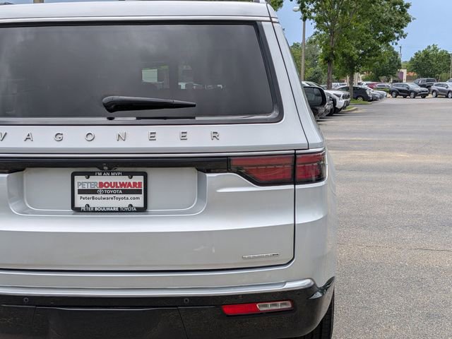 Used 2022 Jeep Wagoneer Series III w/ Premium Group I RWD image 5