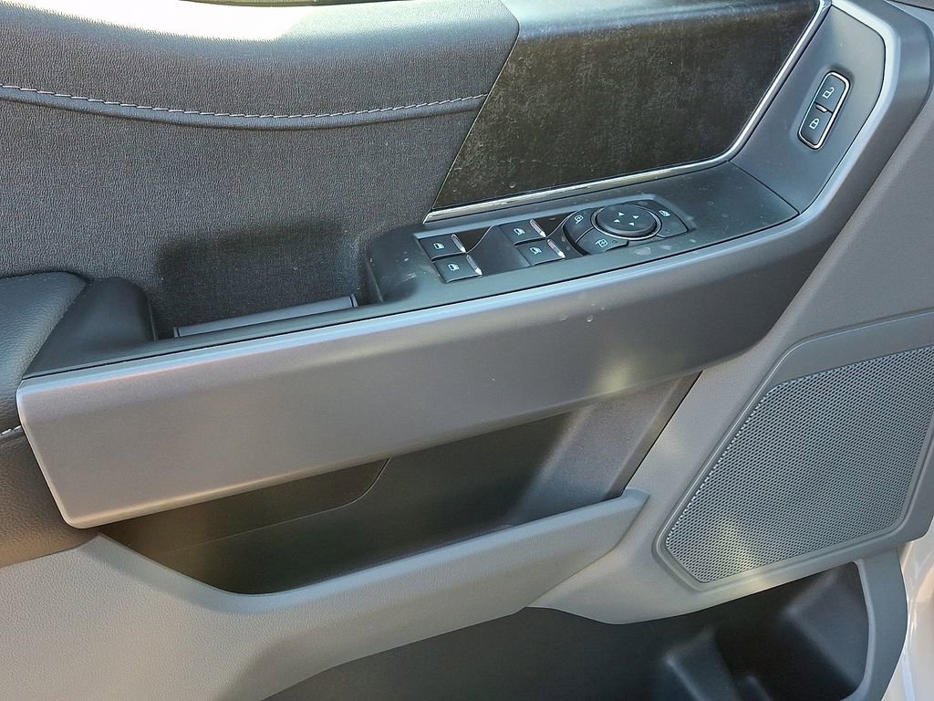 New 2025 Ford F150 Lightning XLT w/ Max Trailer Tow Package image 8