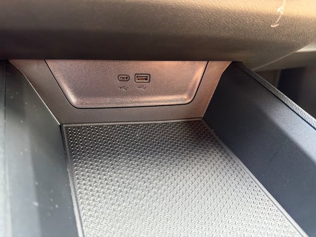 New 2026 Chevrolet Equinox LT w/ Midnight Edition FWD image 27