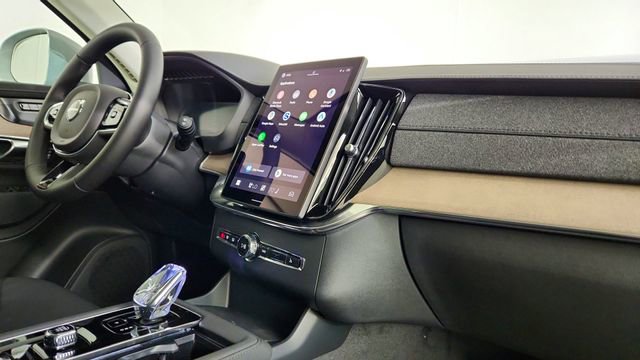 New 2026 Volvo XC90 B6 Plus w/ Protection Package Premier AWD/4WD image 37