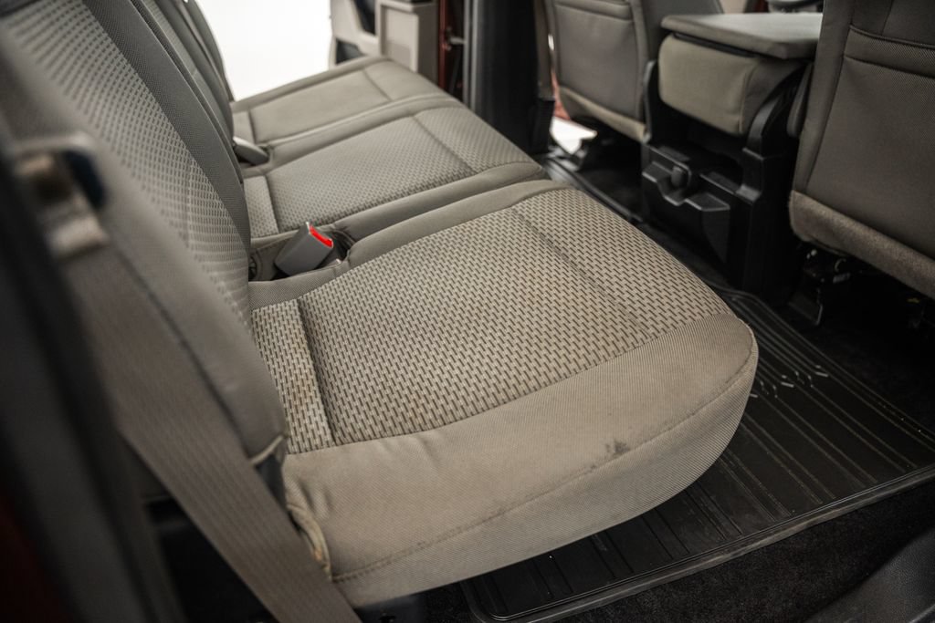 Used 2015 Ford F150 XLT w/ Equipment Group 302A Luxury AWD/4WD image 39
