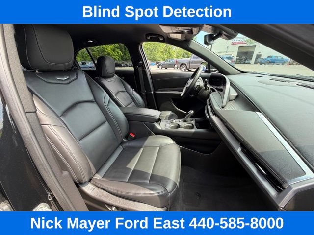 Used 2025 Cadillac XT4 Premium Luxury AWD/4WD image 26