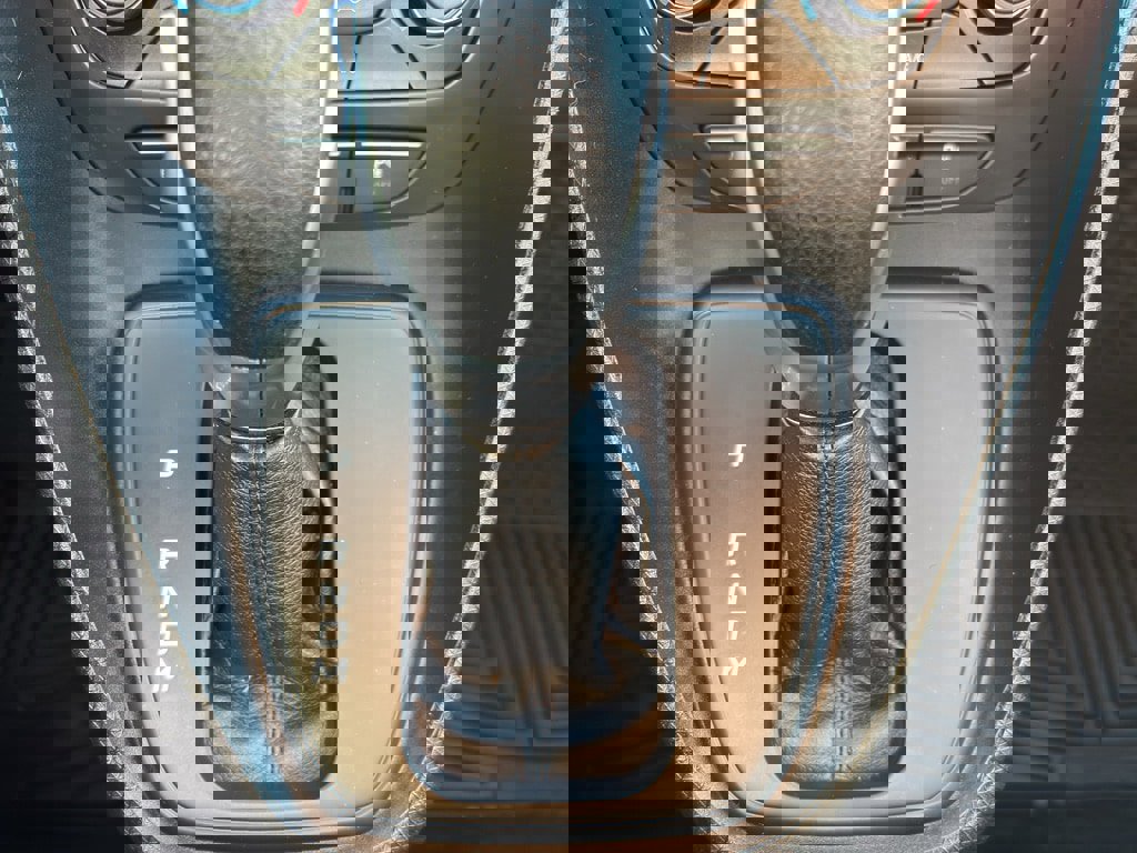 Used 2019 Ford Transit Connect XLT w/ Trailer Tow Package image 29