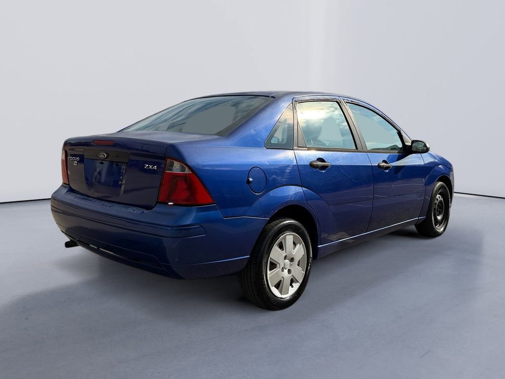 Used 2006 Ford Focus ZX4 Sedan video 3