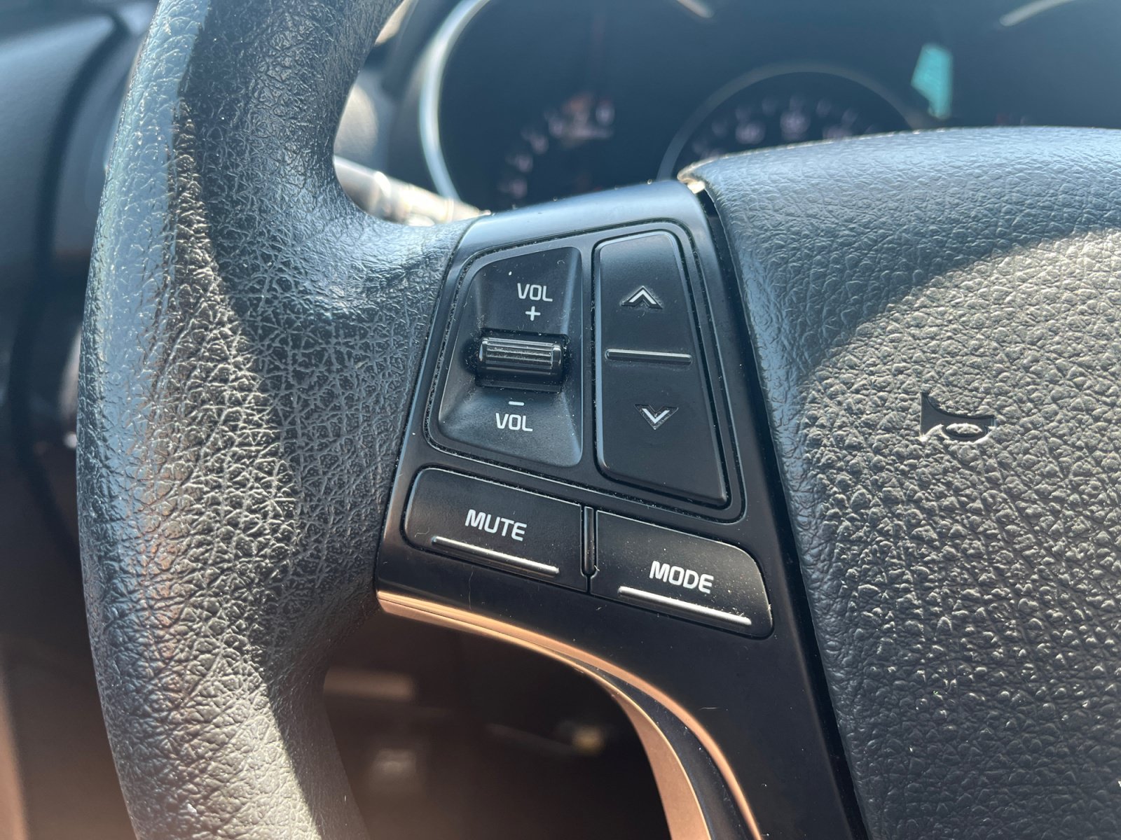 Used 2014 Kia Sorento LX FWD image 19