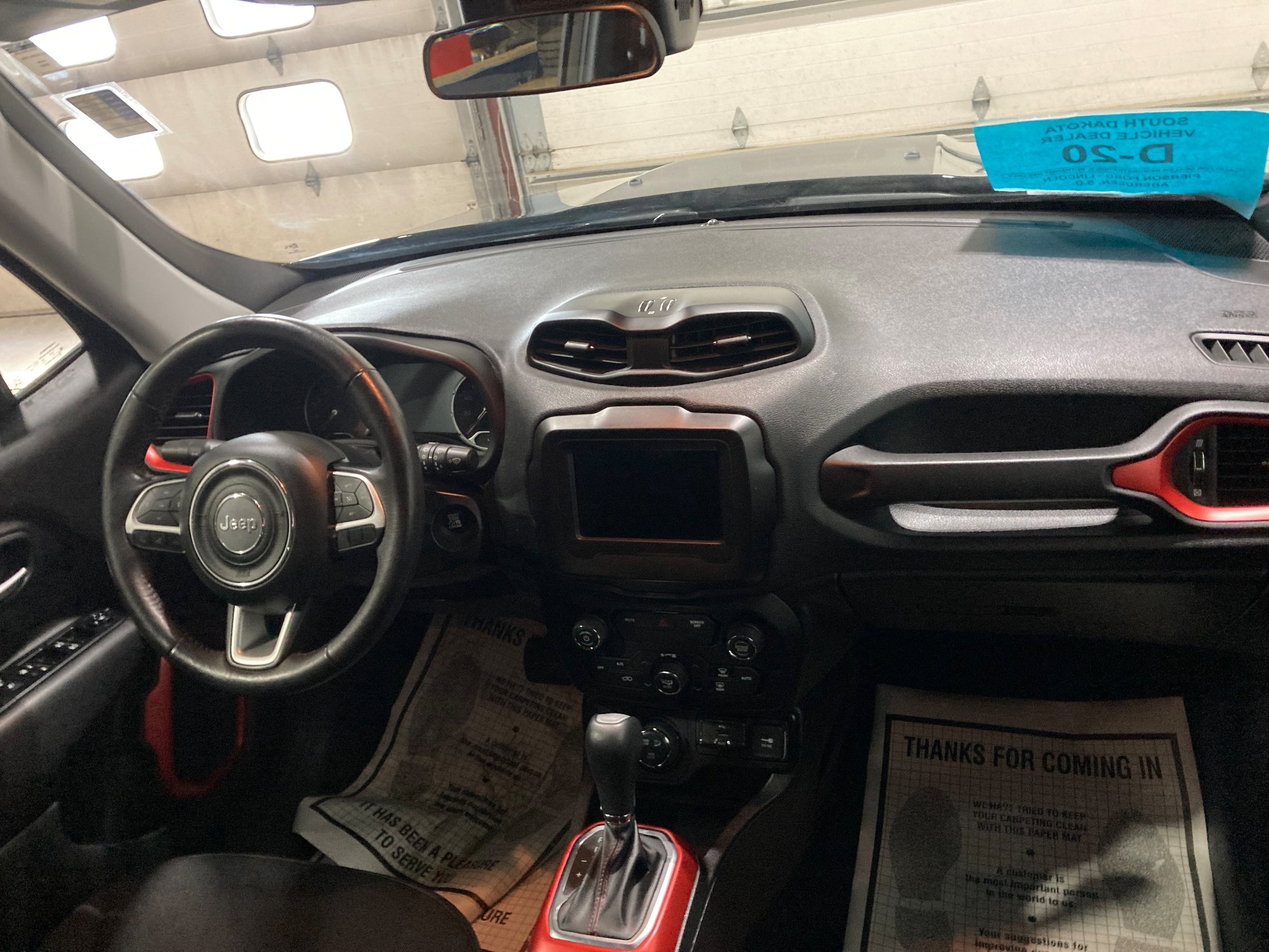 Used 2019 Jeep Renegade Trailhawk w/ Cold Weather Group II AWD/4WD image 9