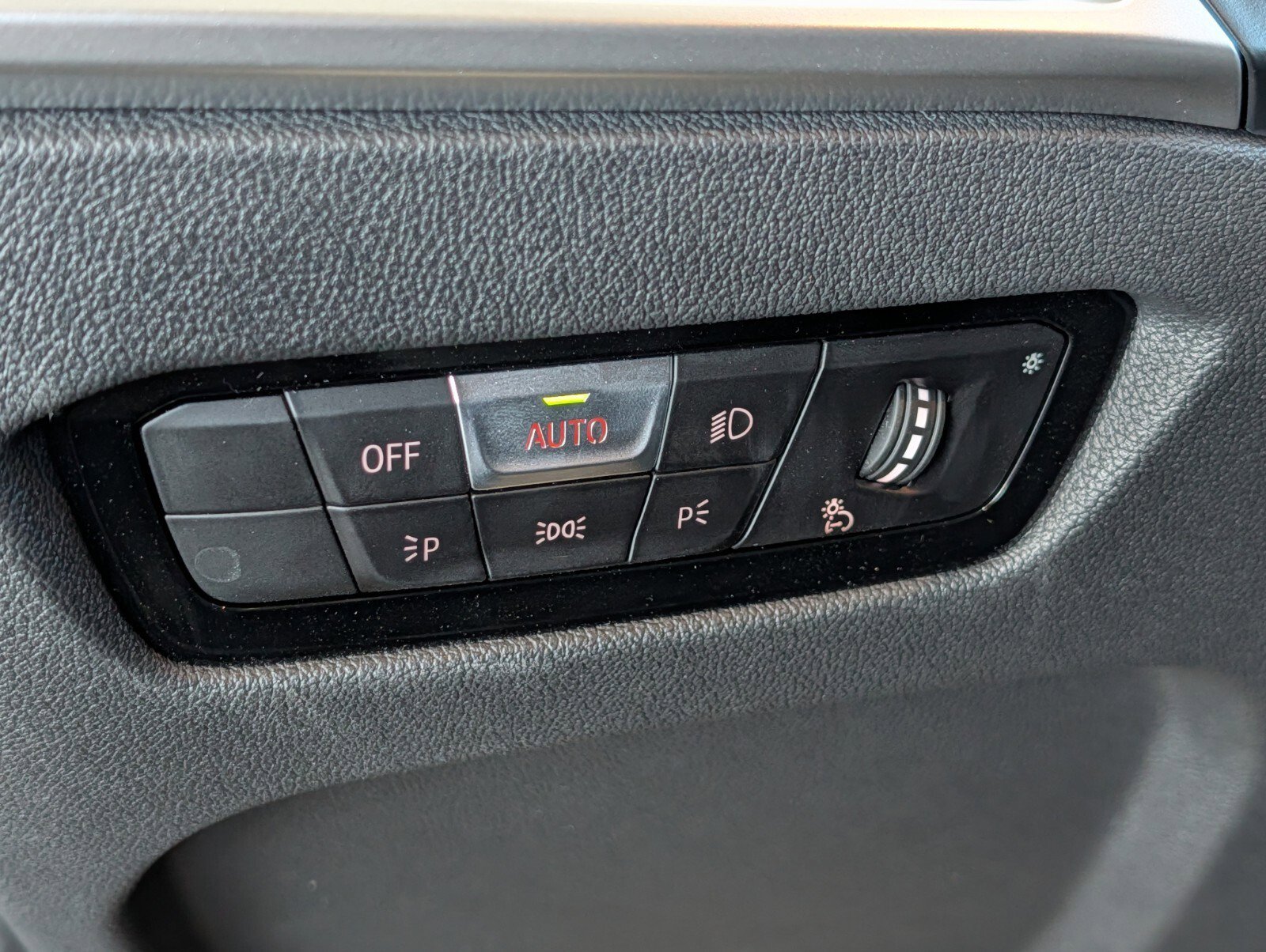 New 2026 BMW M340i xDrive w/ Premium Package image 21