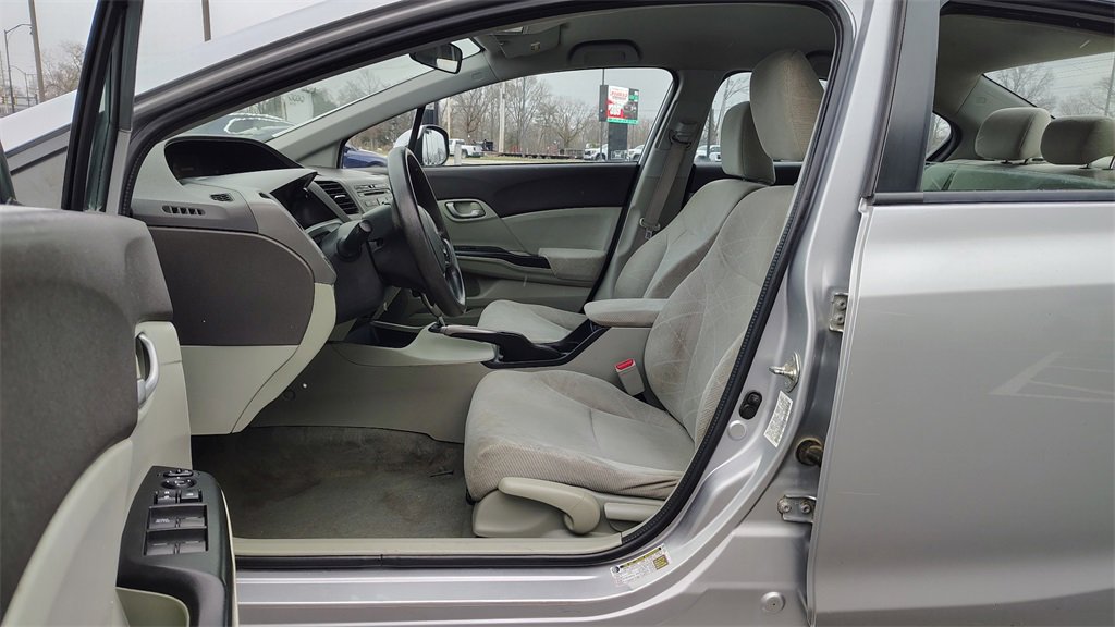 Used 2012 Honda Civic LX image 7