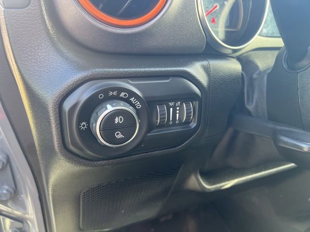 Used 2021 Jeep Gladiator Mojave image 7