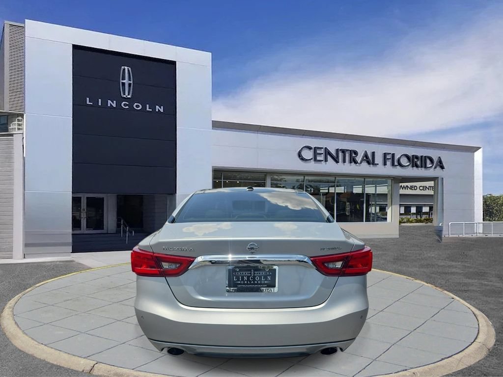 Used 2016 Nissan Maxima Platinum FWD image 4