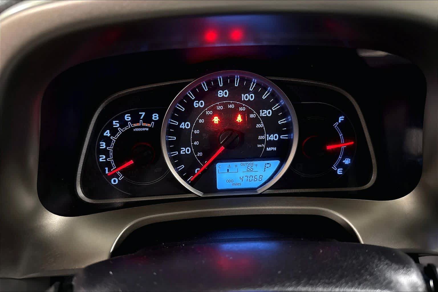 Used 2015 Toyota RAV4 XLE AWD/4WD image 26