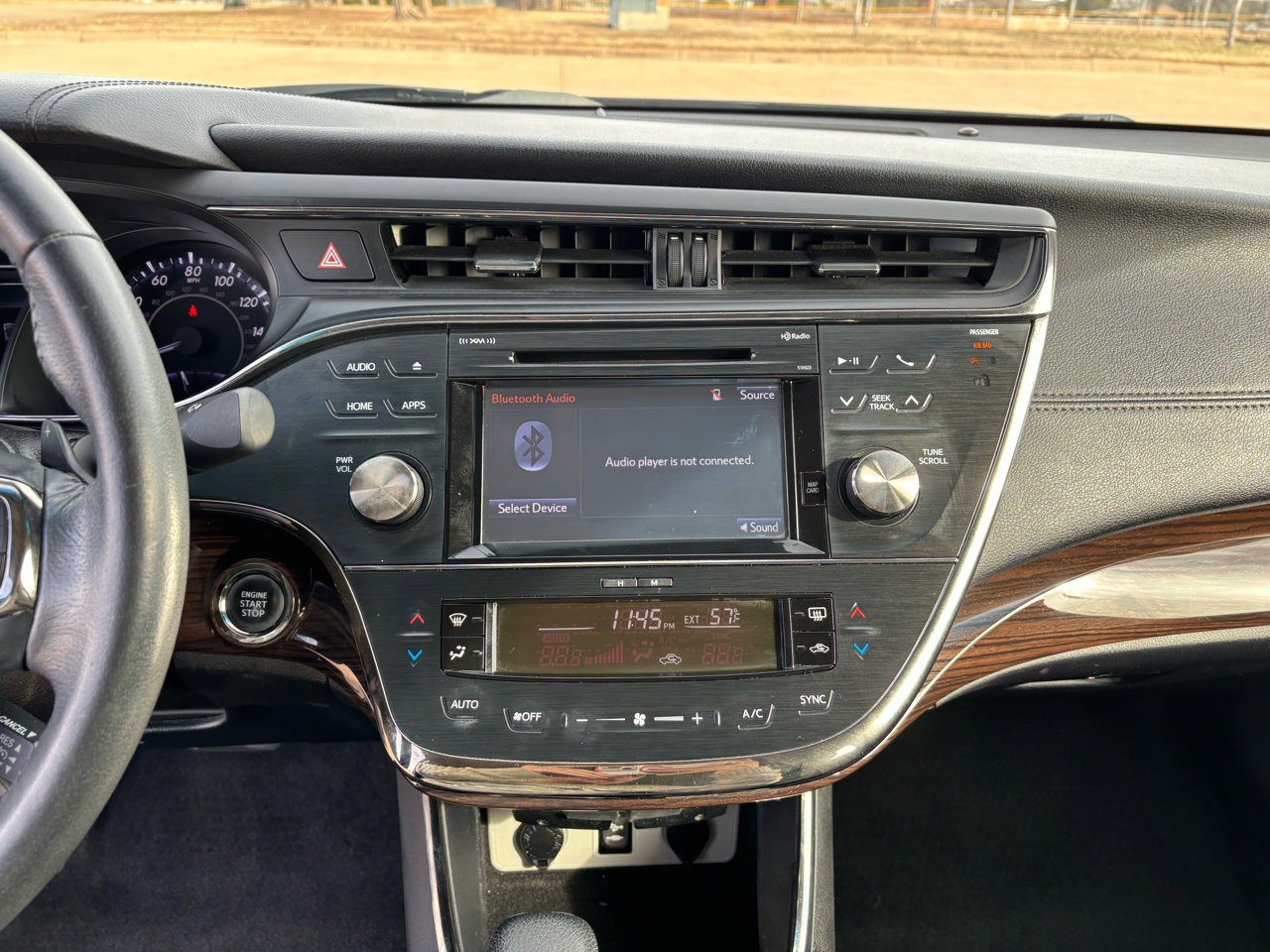 Used 2015 Toyota Avalon 4dr Sdn XLE Touring (Natl) image 16