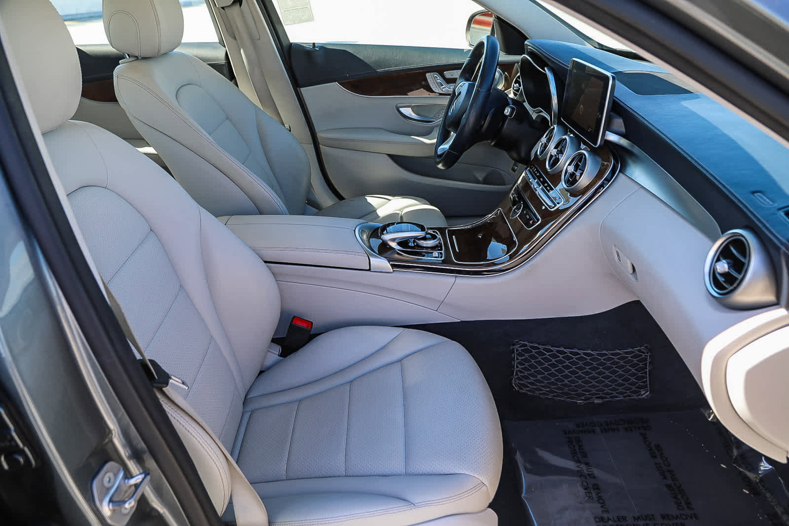 Used 2017 Mercedes-Benz C 300 Sedan image 16