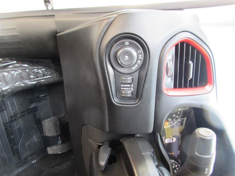 Used 2021 Jeep Renegade Trailhawk w/ Trailer Tow Group image 11