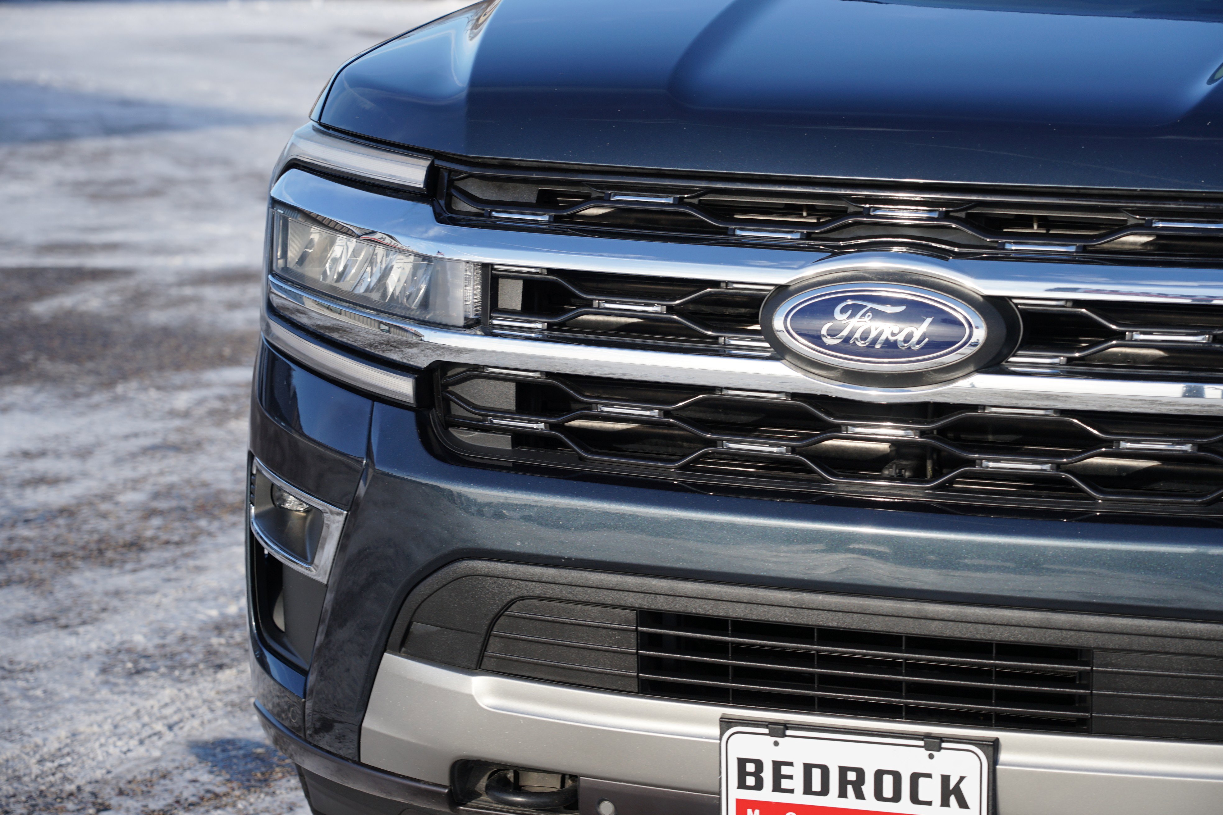 Used 2022 Ford Expedition Limited image 9