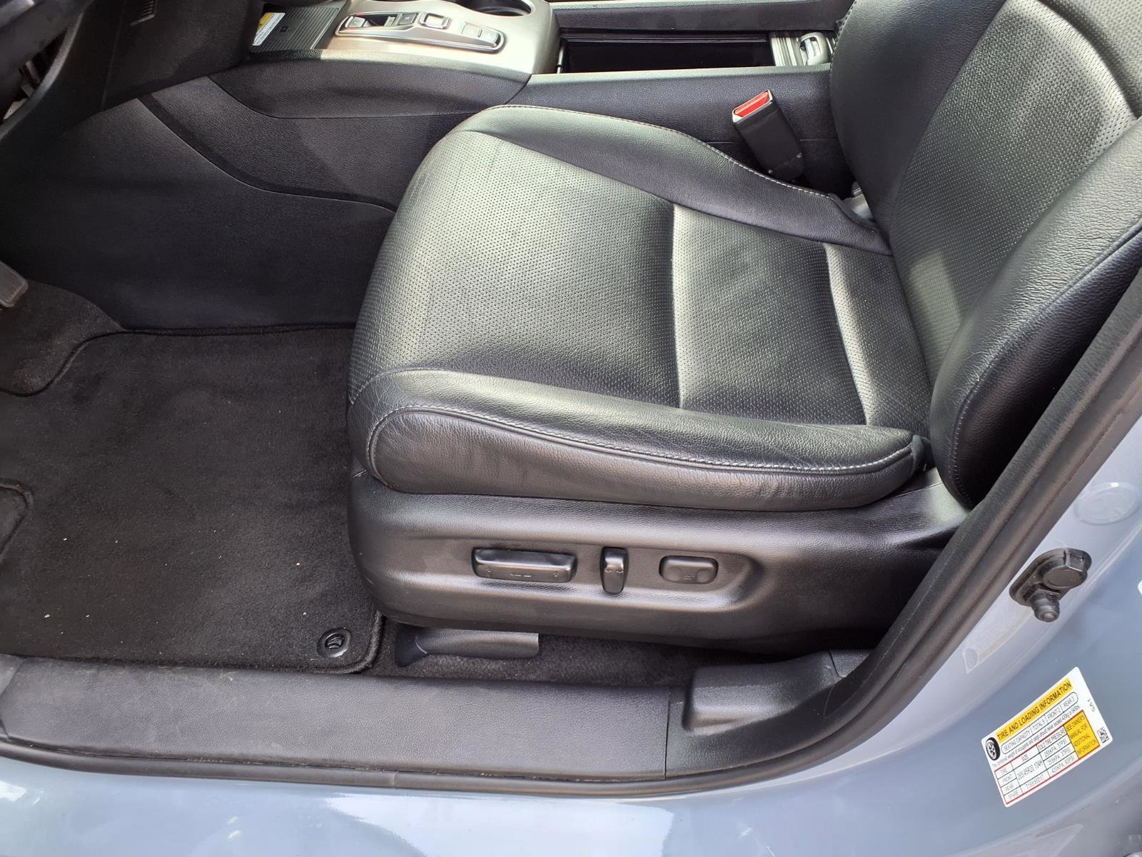 Used 2023 Honda Passport EX-L image 10