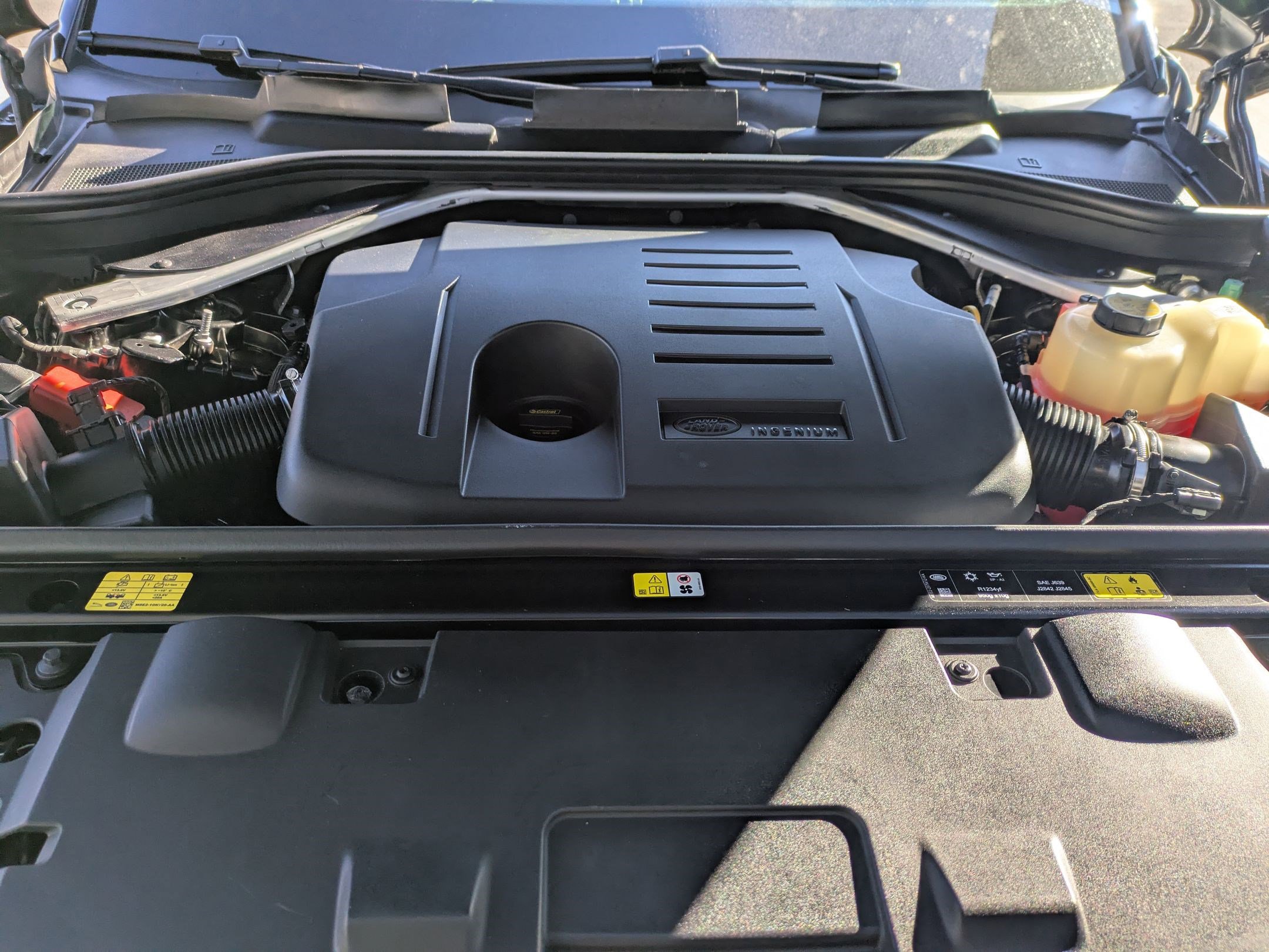 Certified 2024 Land Rover Range Rover Sport Dynamic SE image 29