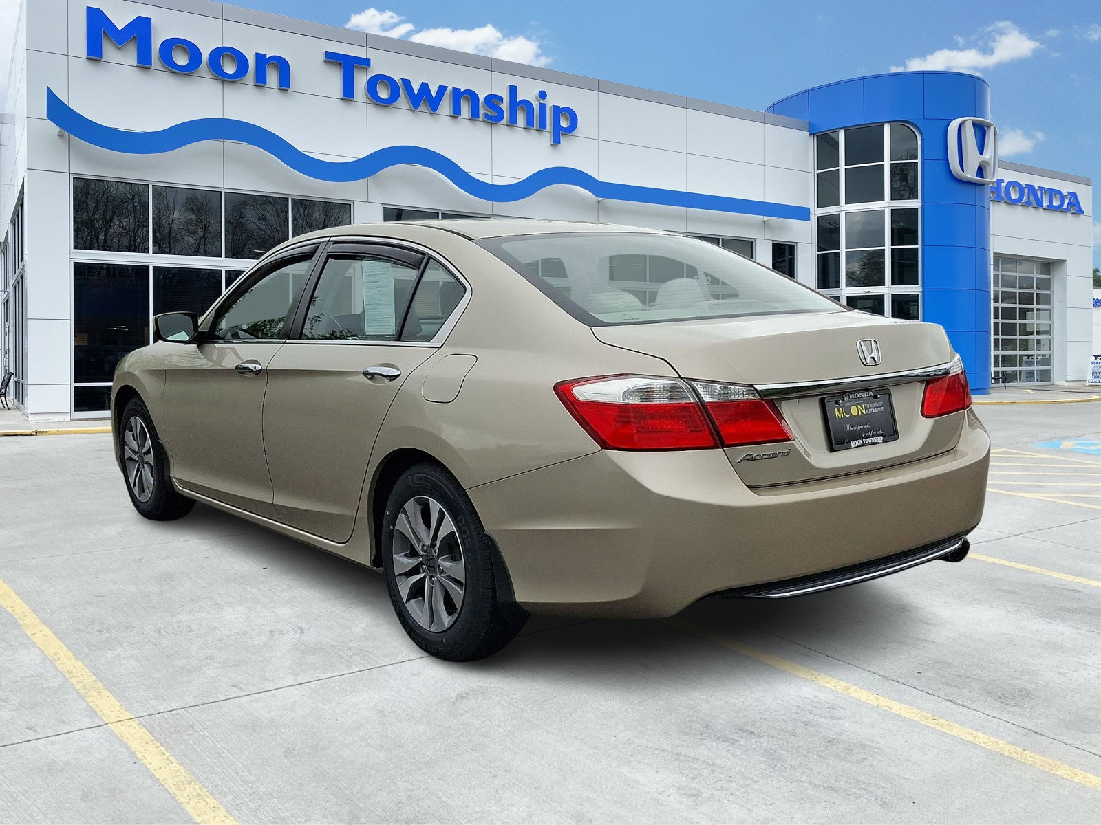 Used 2015 Honda Accord LX image 4