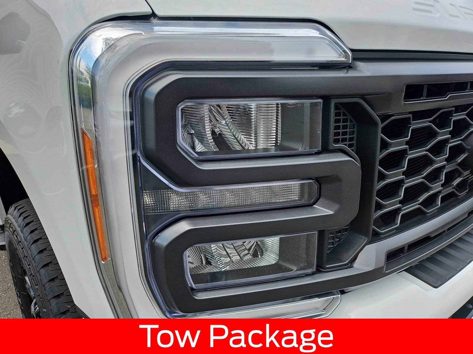 Used 2023 Ford F250 XL w/ STX Appearance Package AWD/4WD image 14