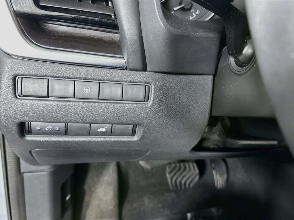 Certified 2021 Nissan Rogue SL w/ Premium Package FWD image 21