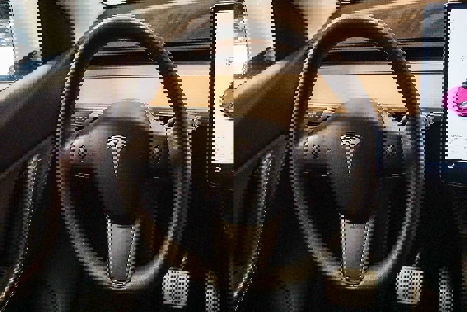 Used 2022 Tesla Model Y Performance image 15