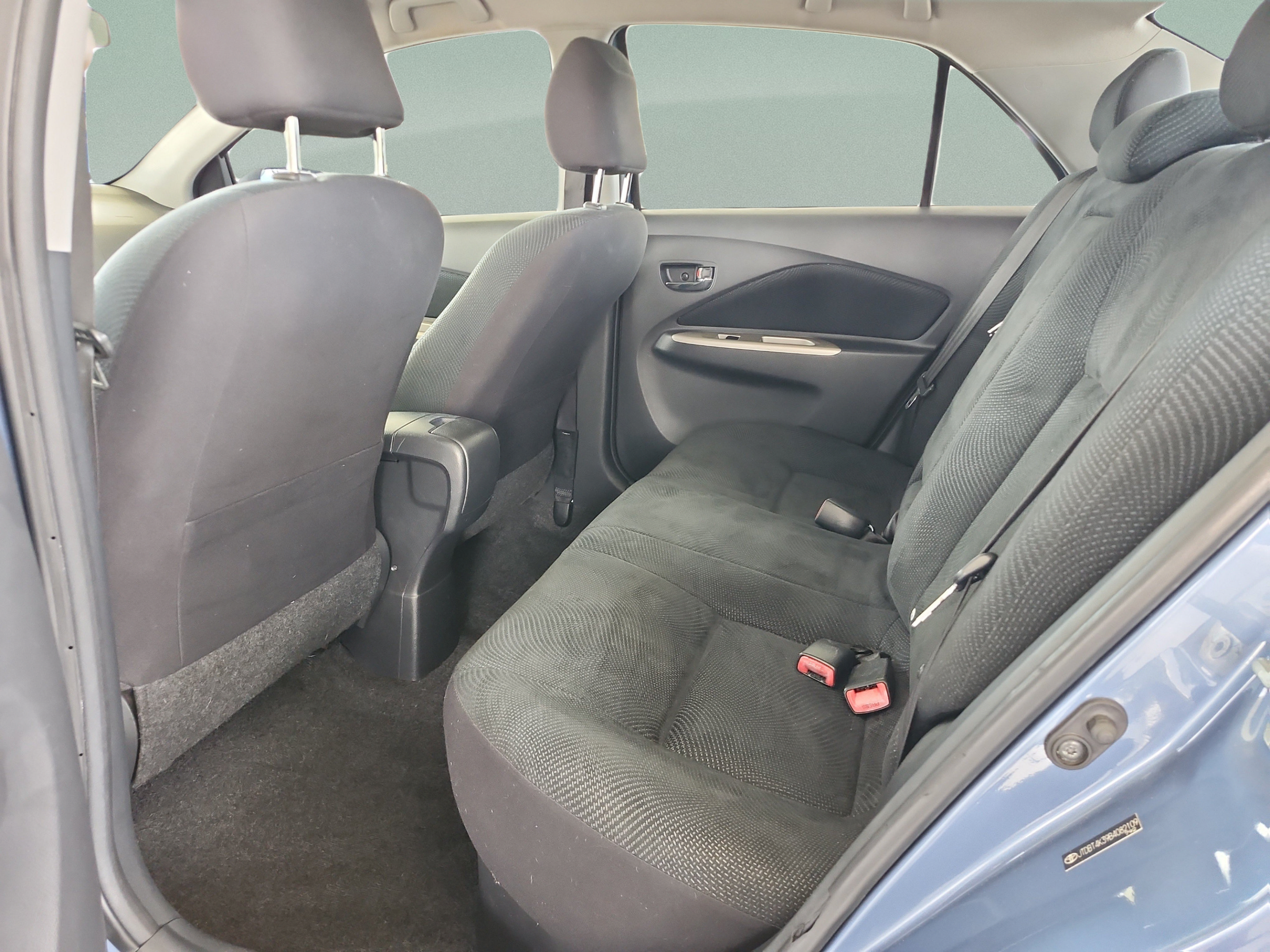 Used 2011 Toyota Yaris Sedan w/ PWR Pkg w/Steel Wheels FWD image 18
