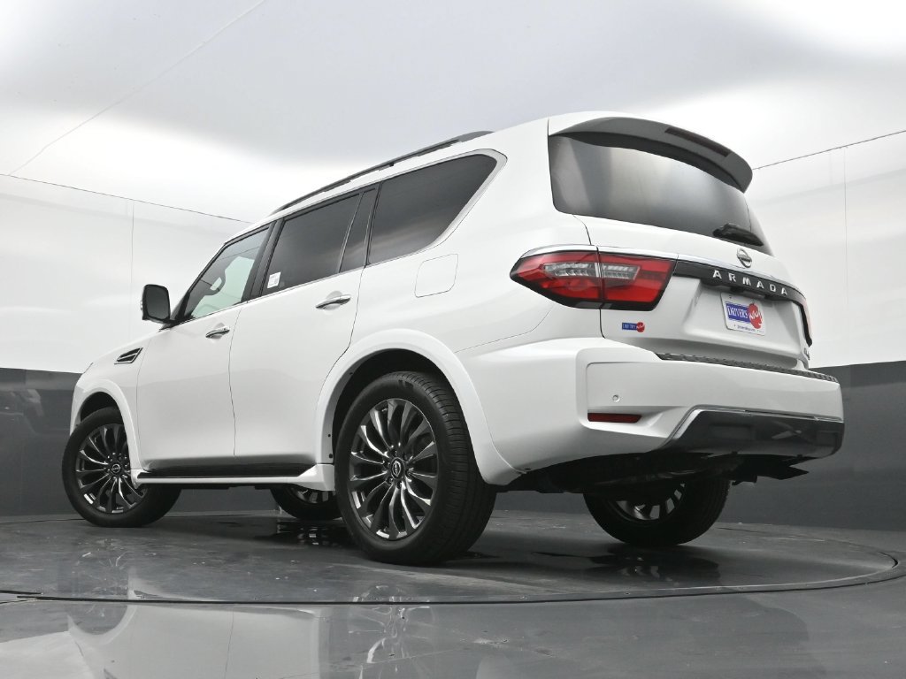 Used 2023 Nissan Armada Platinum w/ Captain's Chairs Package AWD/4WD image 32
