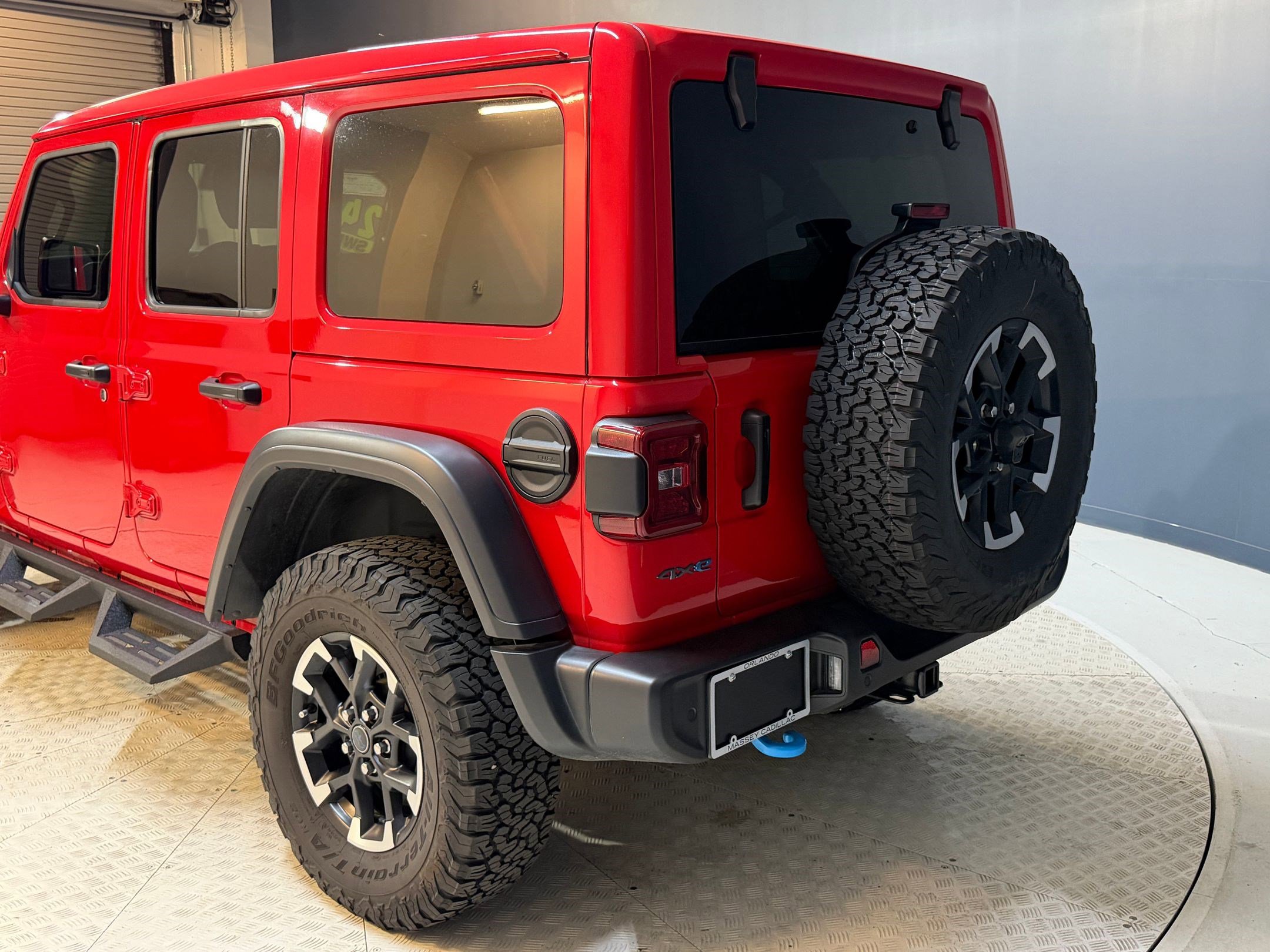 Used 2024 Jeep Wrangler Unlimited Rubicon 4xe w/ Safety Group image 23