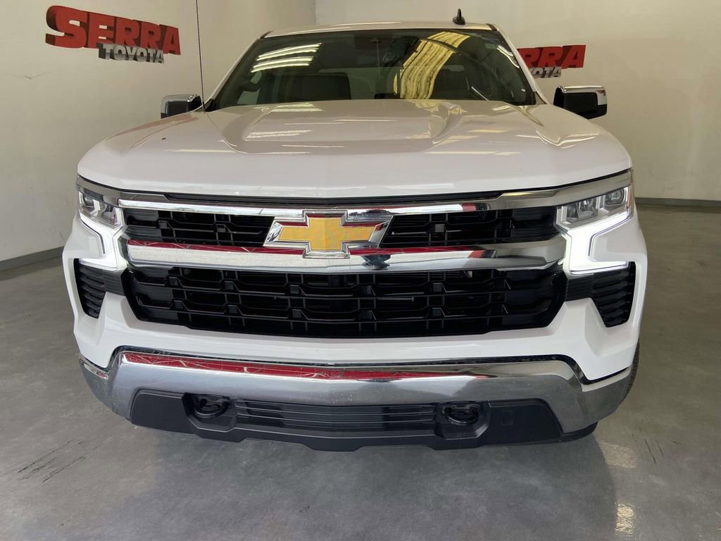 Used 2023 Chevrolet Silverado 1500 LT AWD/4WD image 8
