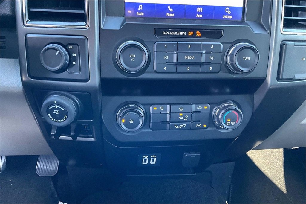 Used 2020 Ford F150 XLT w/ Trailer Tow Package image 31