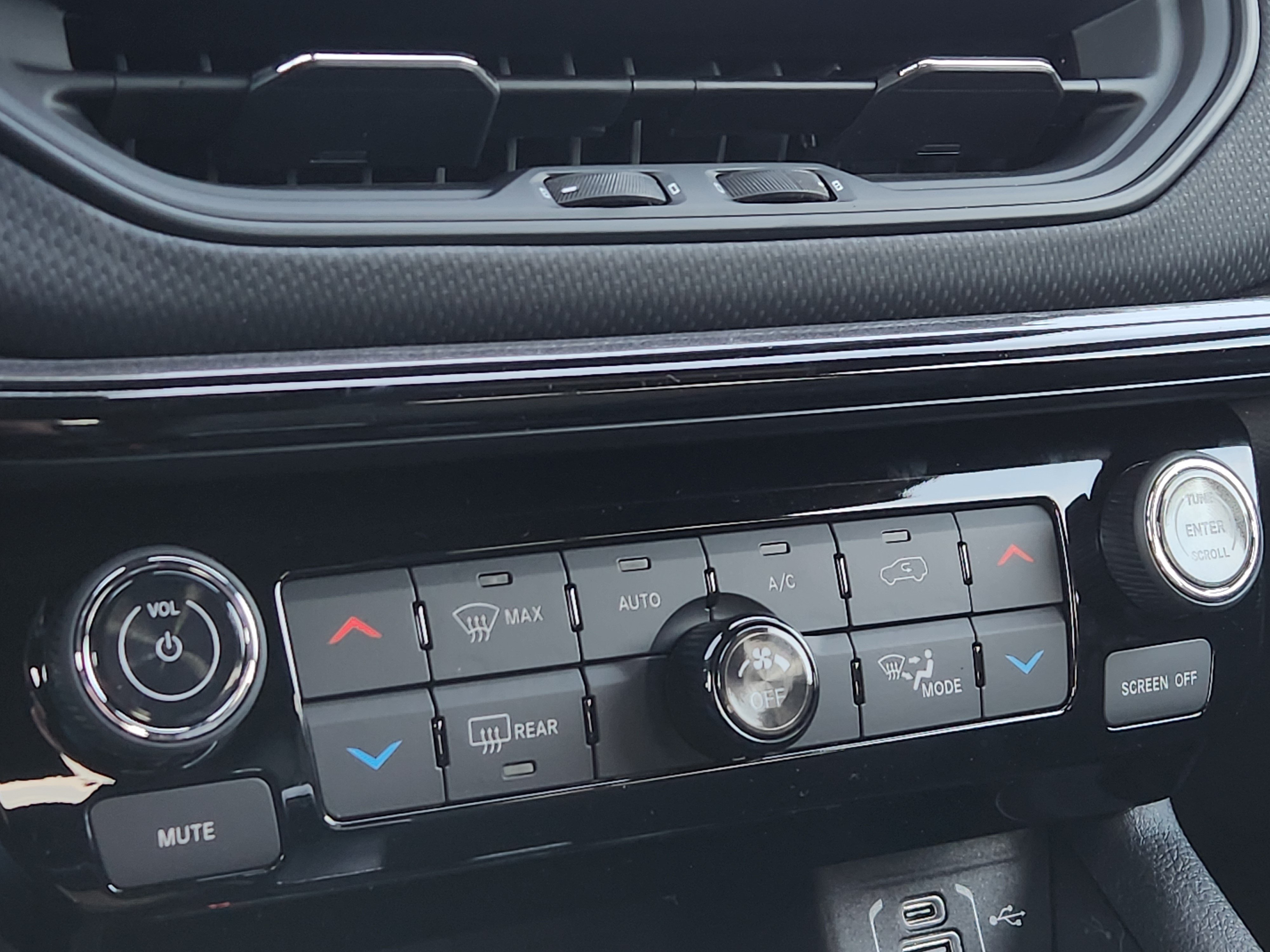 New 2026 Jeep Compass Limited AWD/4WD image 27
