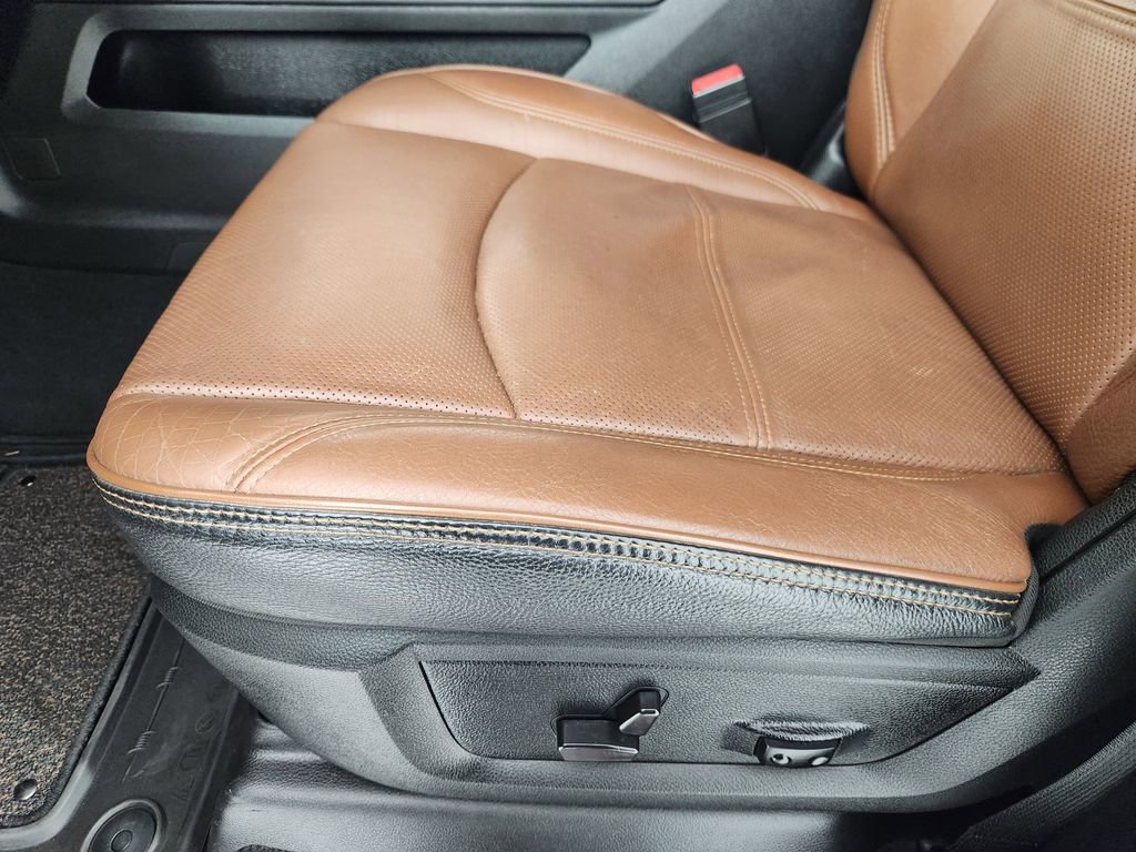 Used 2022 RAM 3500 Limited image 25