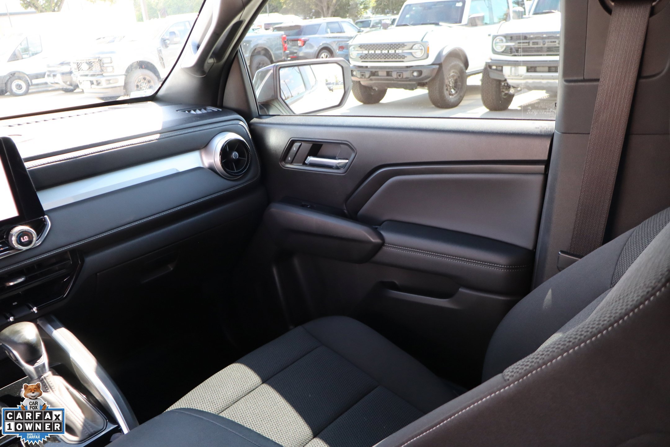 Used 2023 Chevrolet Colorado LT w/ LT Convenience Package II RWD image 25