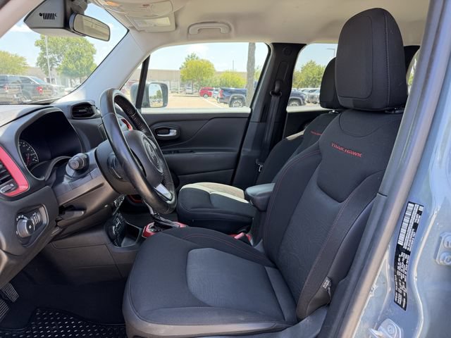 Used 2016 Jeep Renegade Trailhawk AWD/4WD image 25