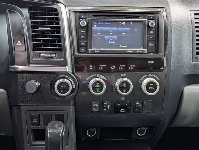 Used 2018 Toyota Sequoia Limited w/ Safety & Convenience Package image 15