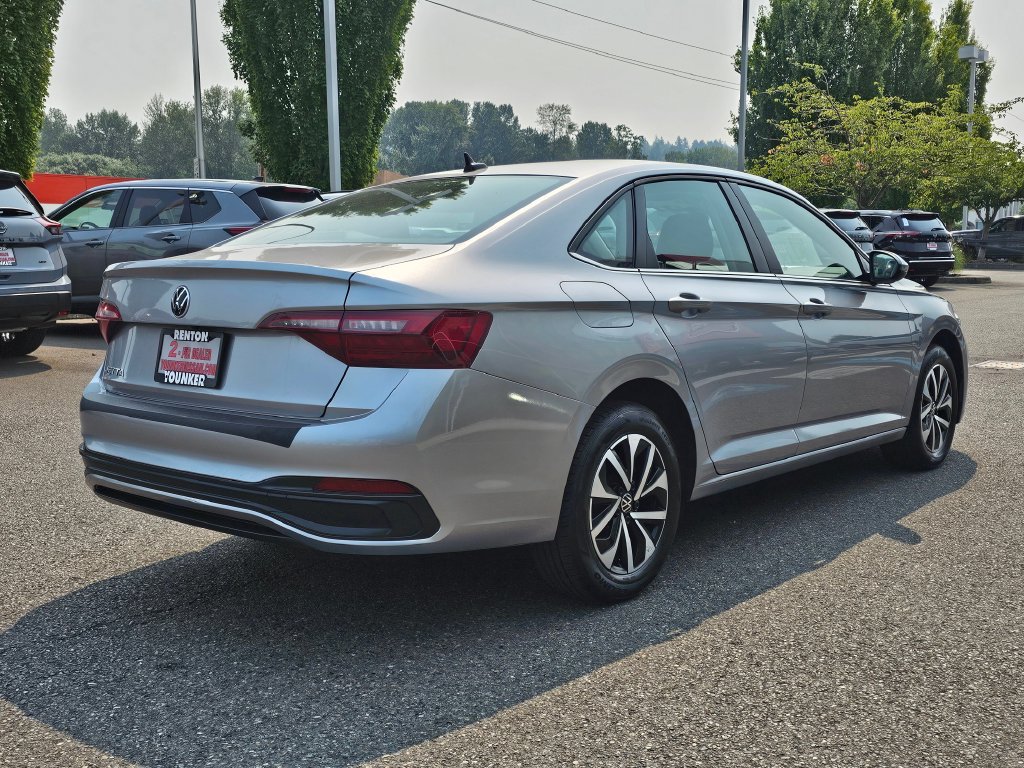 Used 2024 Volkswagen Jetta S FWD image 5