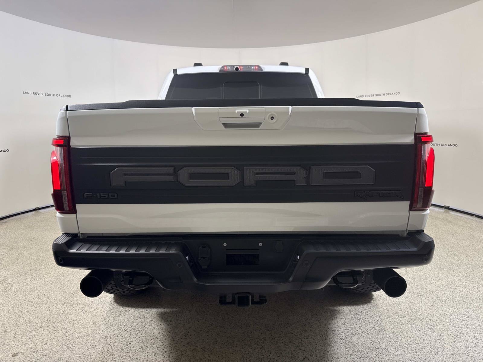 Used 2025 Ford F150 Raptor AWD/4WD image 4