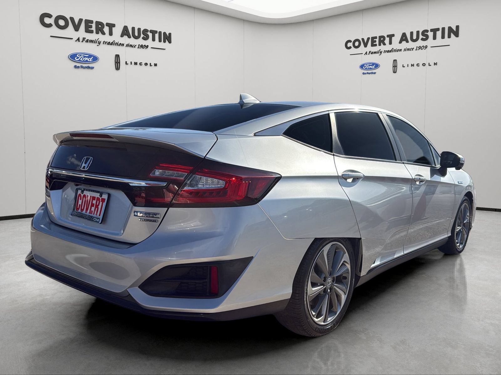Used 2018 Honda Clarity Touring image 4