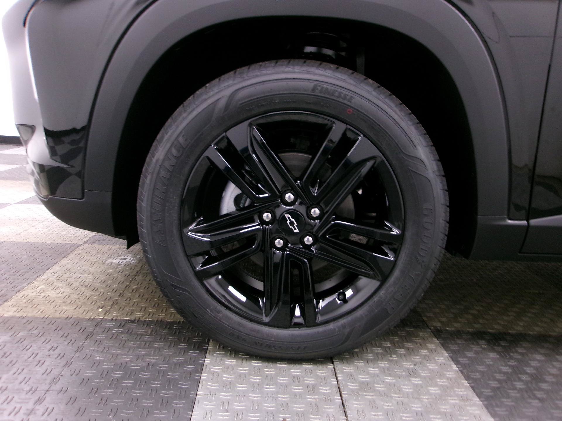 New 2026 Chevrolet Trax ACTIV w/ Driver Confidence Package FWD image 15