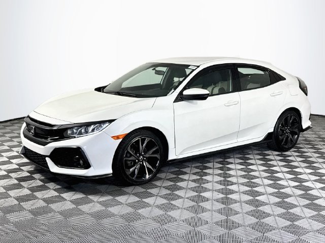 Used 2018 Honda Civic Sport image 4