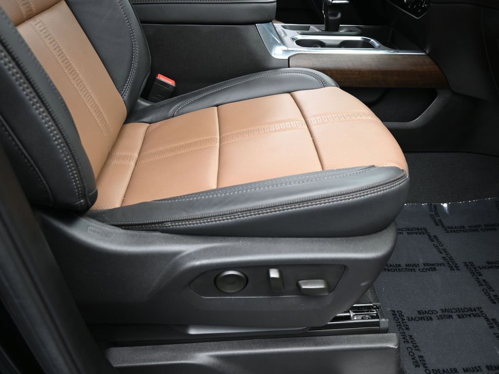 Used 2025 Chevrolet Silverado 1500 High Country image 50