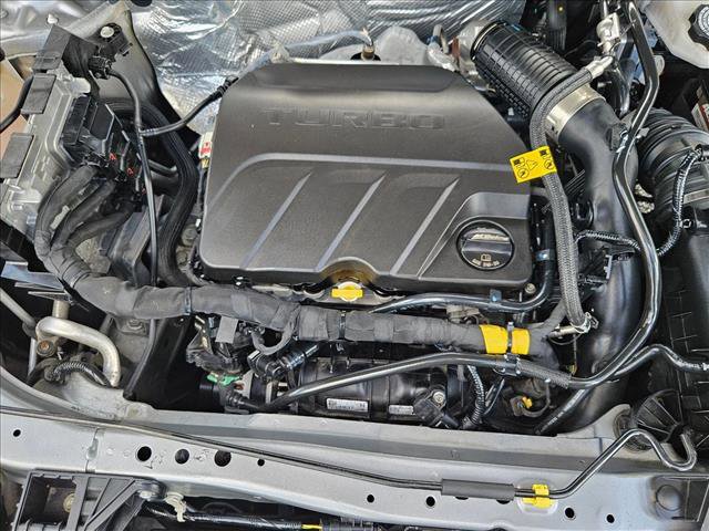 Used 2024 Chevrolet Trax RS FWD image 21