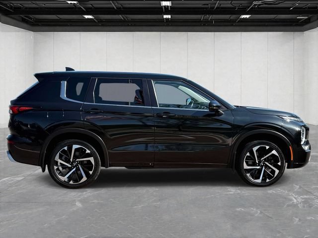 Used 2024 Mitsubishi Outlander SE AWD/4WD image 4