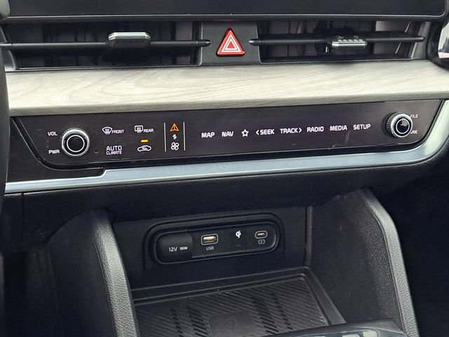 Used 2023 Kia Sportage X-Line w/ X-Line Premium Package image 18